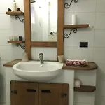 La Casa Del Bosco Апартаменты Аоста