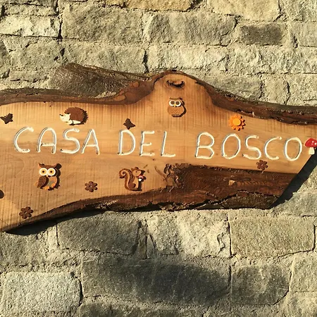 La Casa Del Bosco Lägenhet Aosta